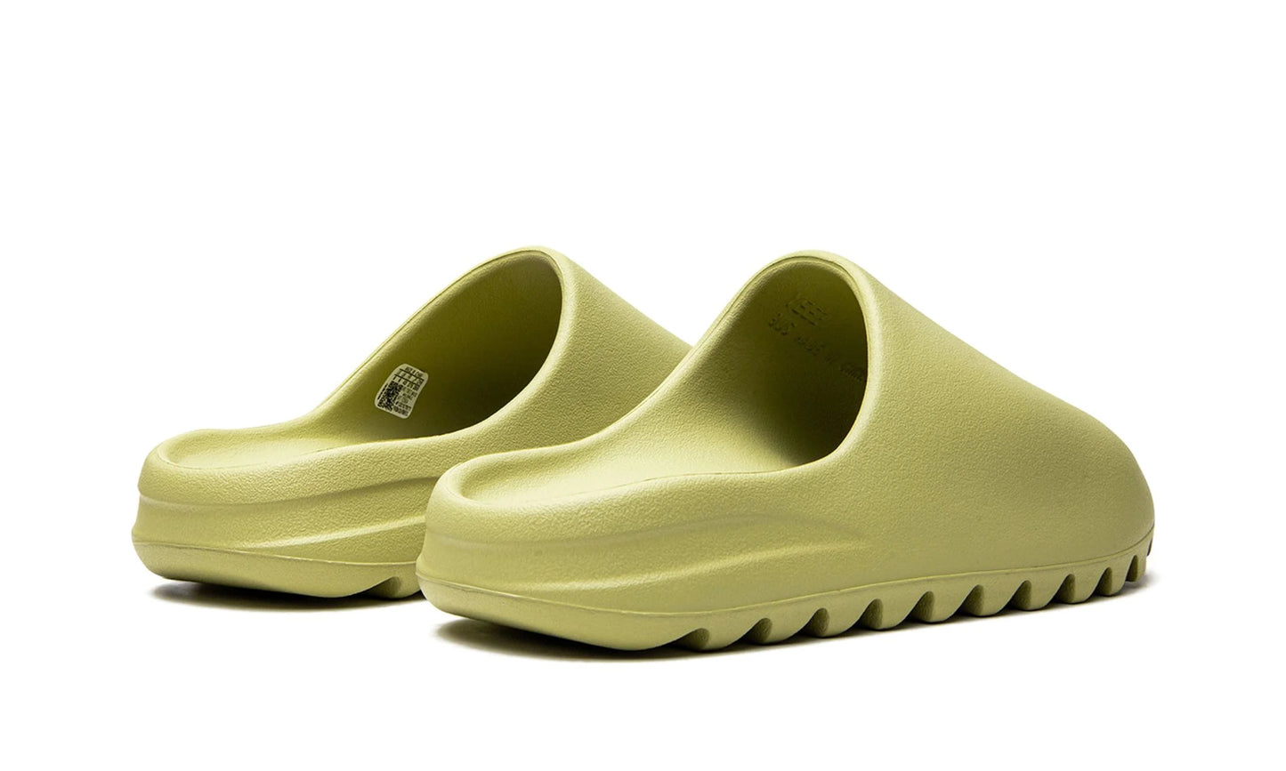 Adidas Yeezy Slide "Resin"