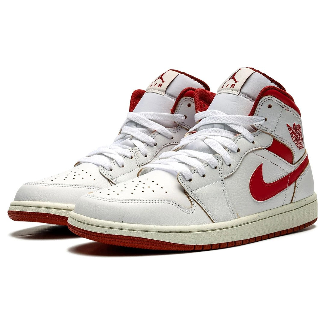 Jordan 1 Mid "Dune Red"