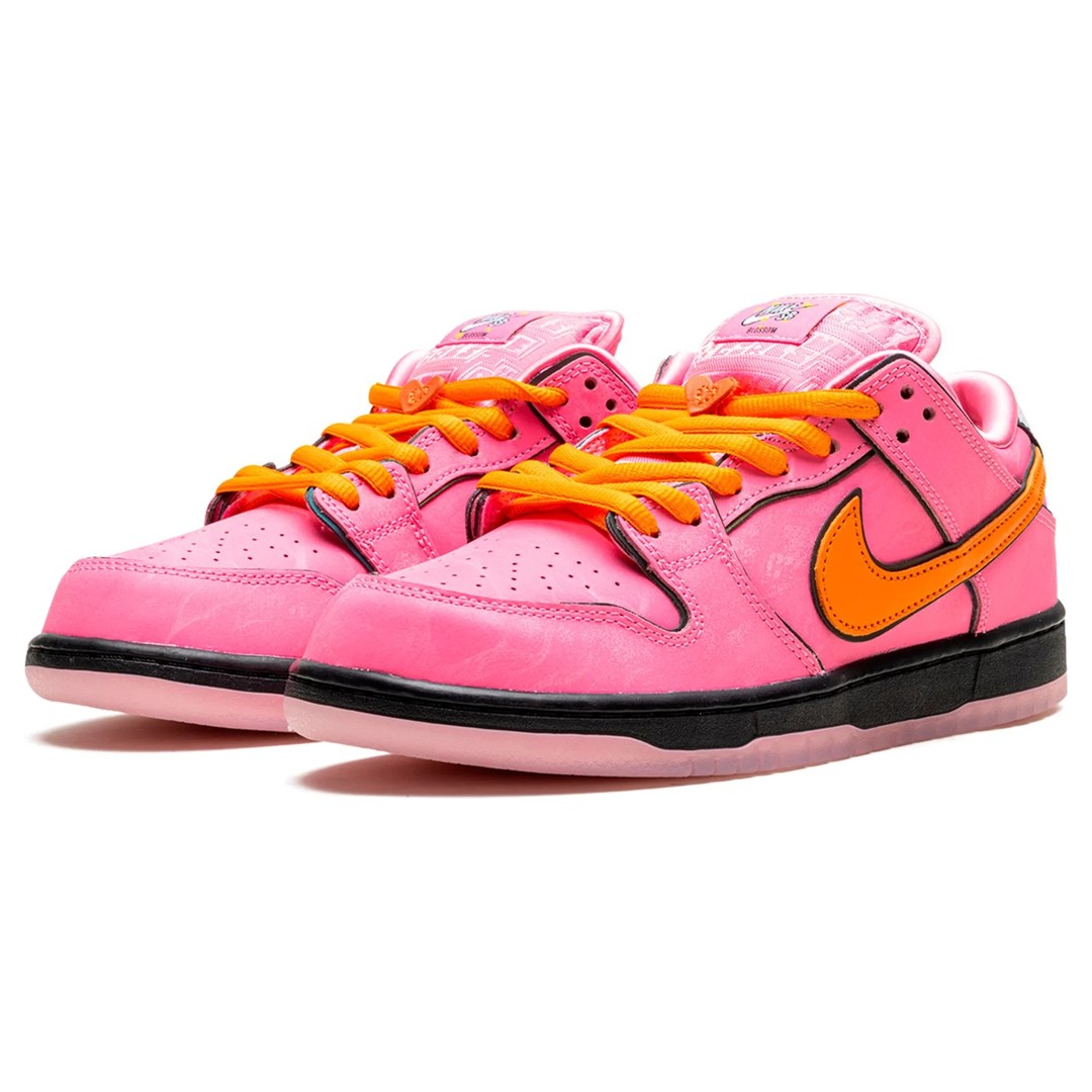 Nike SB Dunk Low The Powerpuff Girls "Blossom"