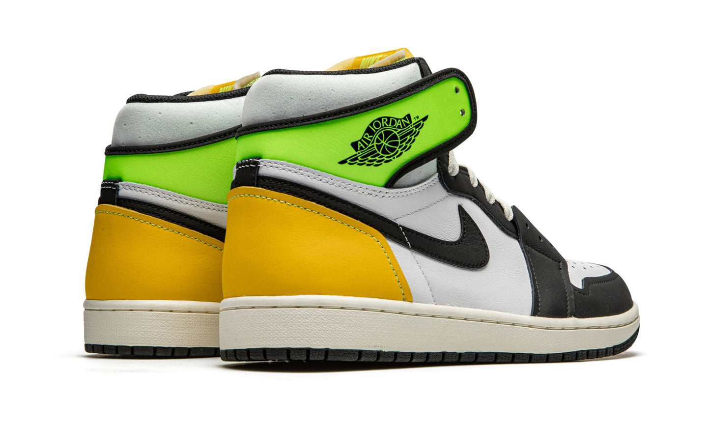 Jordan 1 Retro High "Volt University Gold"