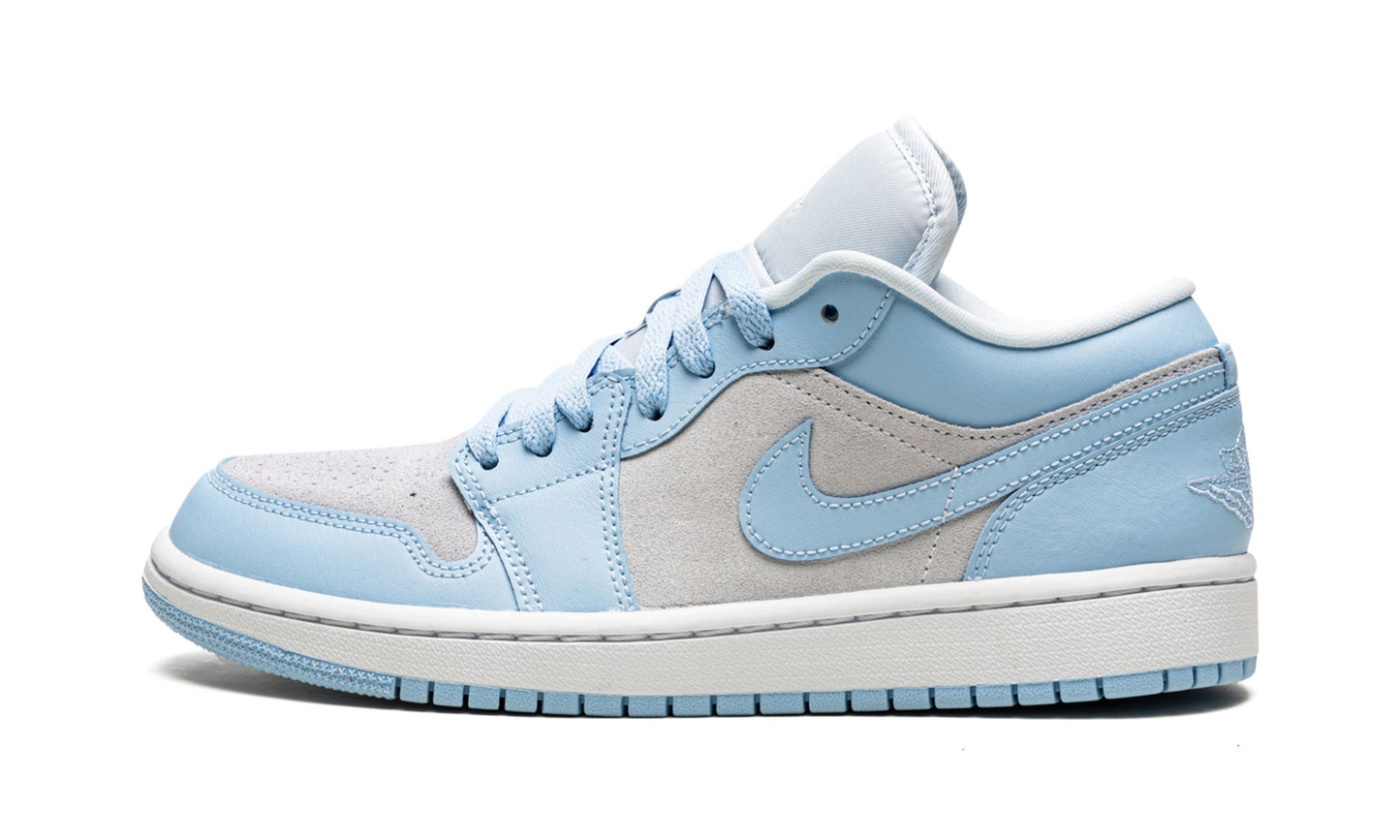 Jordan 1 Low WMNS “Football Grey Aluminum"