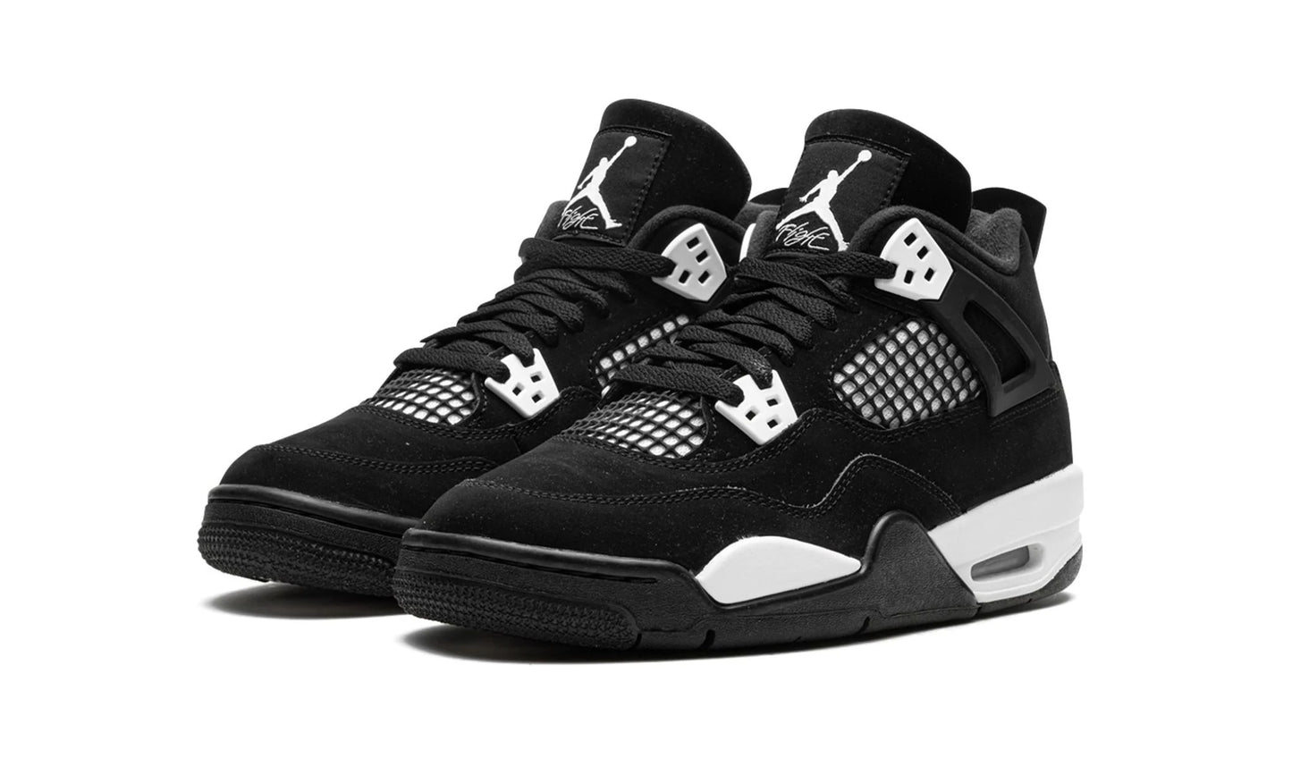 Jordan 4 Retro SE White Thunder