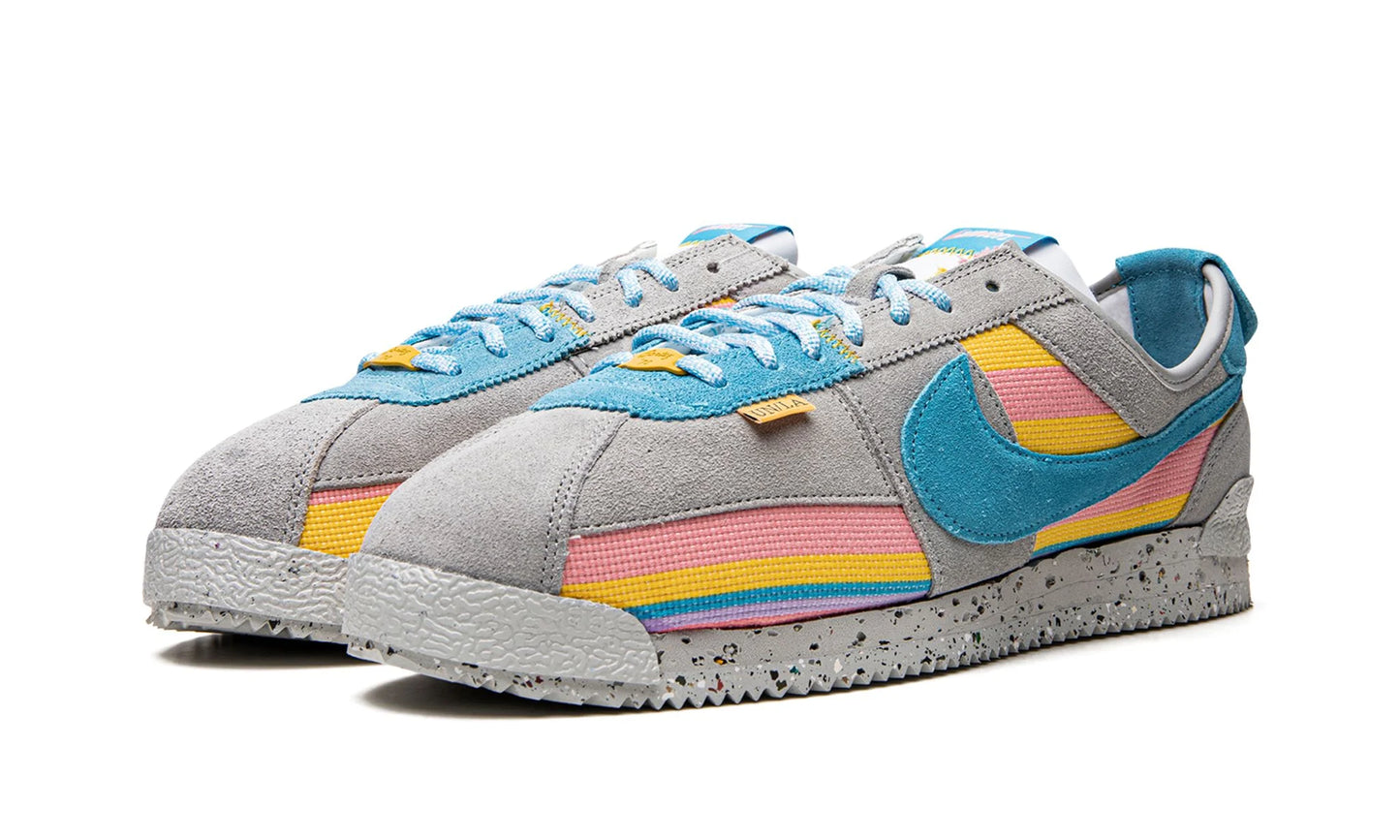 Nike Cortez Union "Light Smoke"