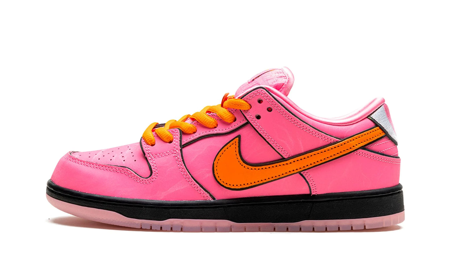 Nike SB Dunk Low The Powerpuff Girls "Blossom"